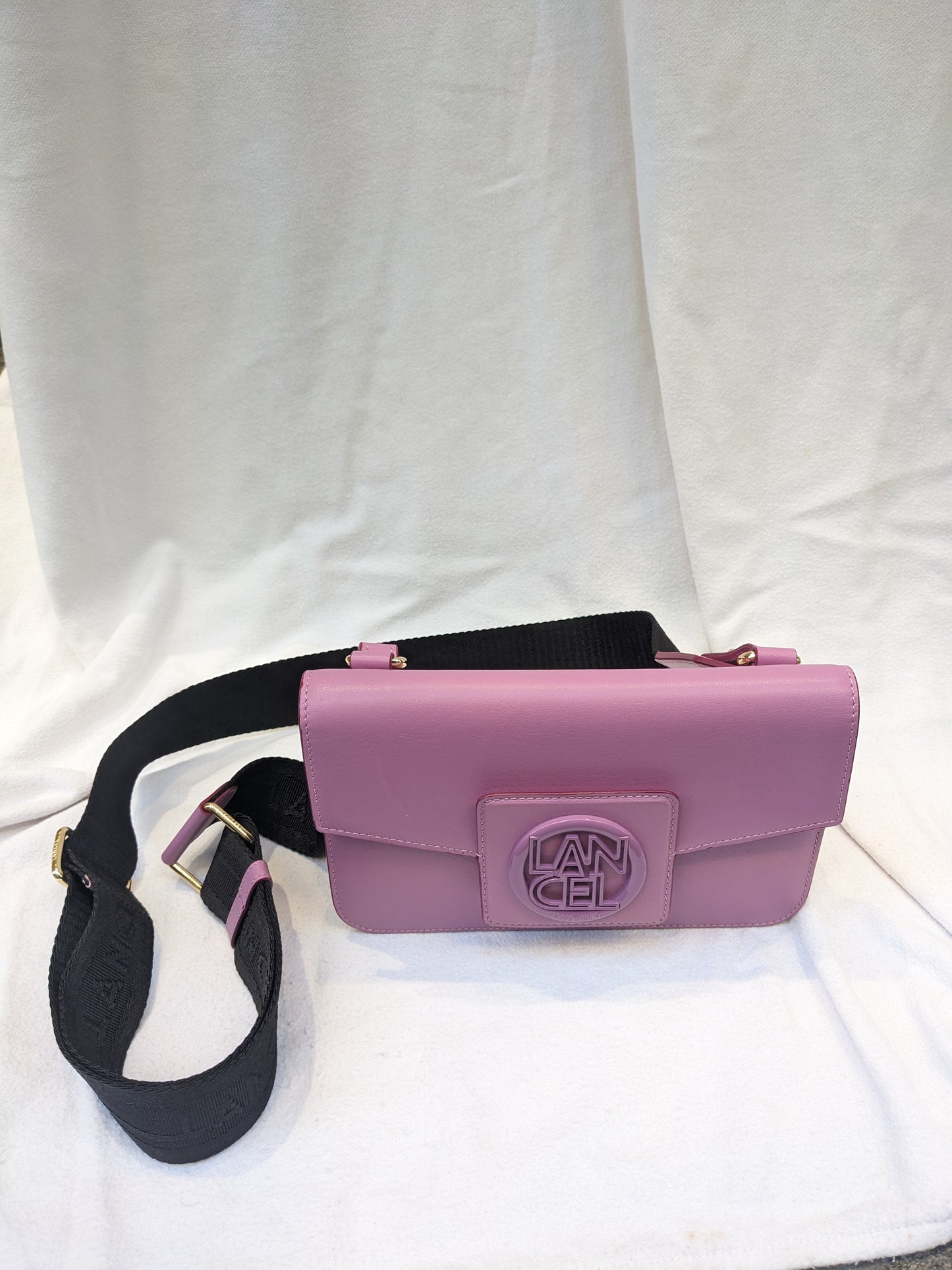 Pochette rose de Lancel