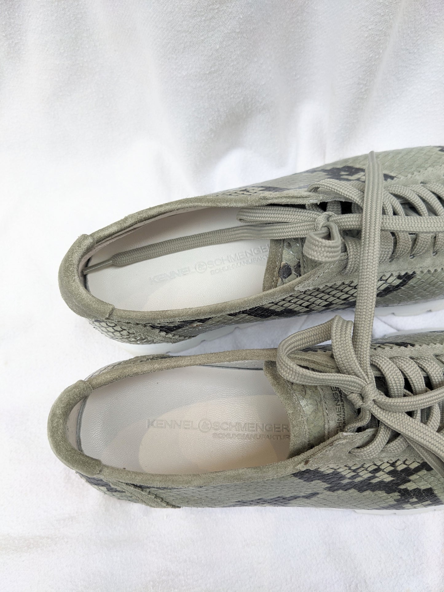 Baskets Kennel&Schmenger