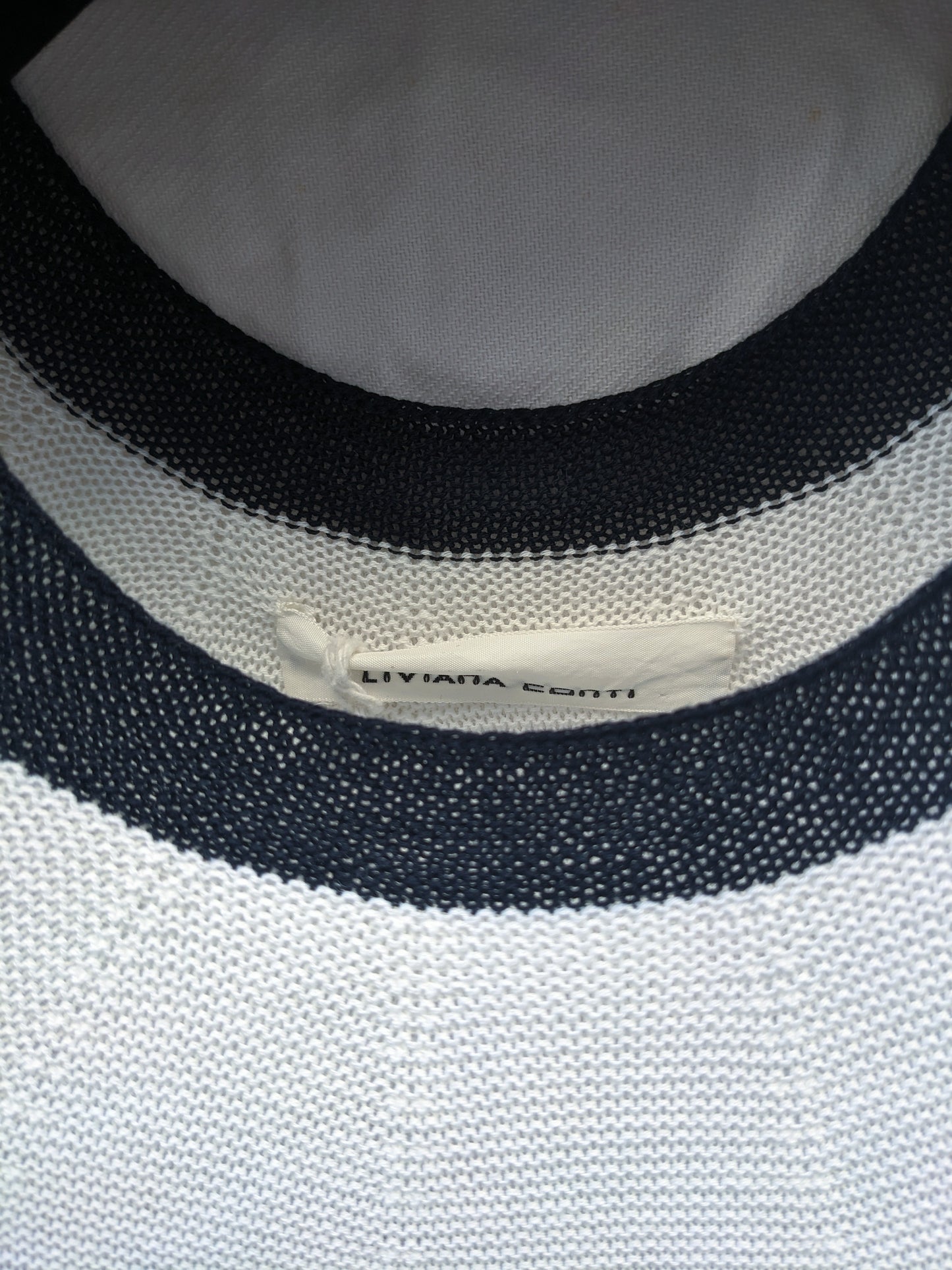 Pull noir et blanc Liviana Conti