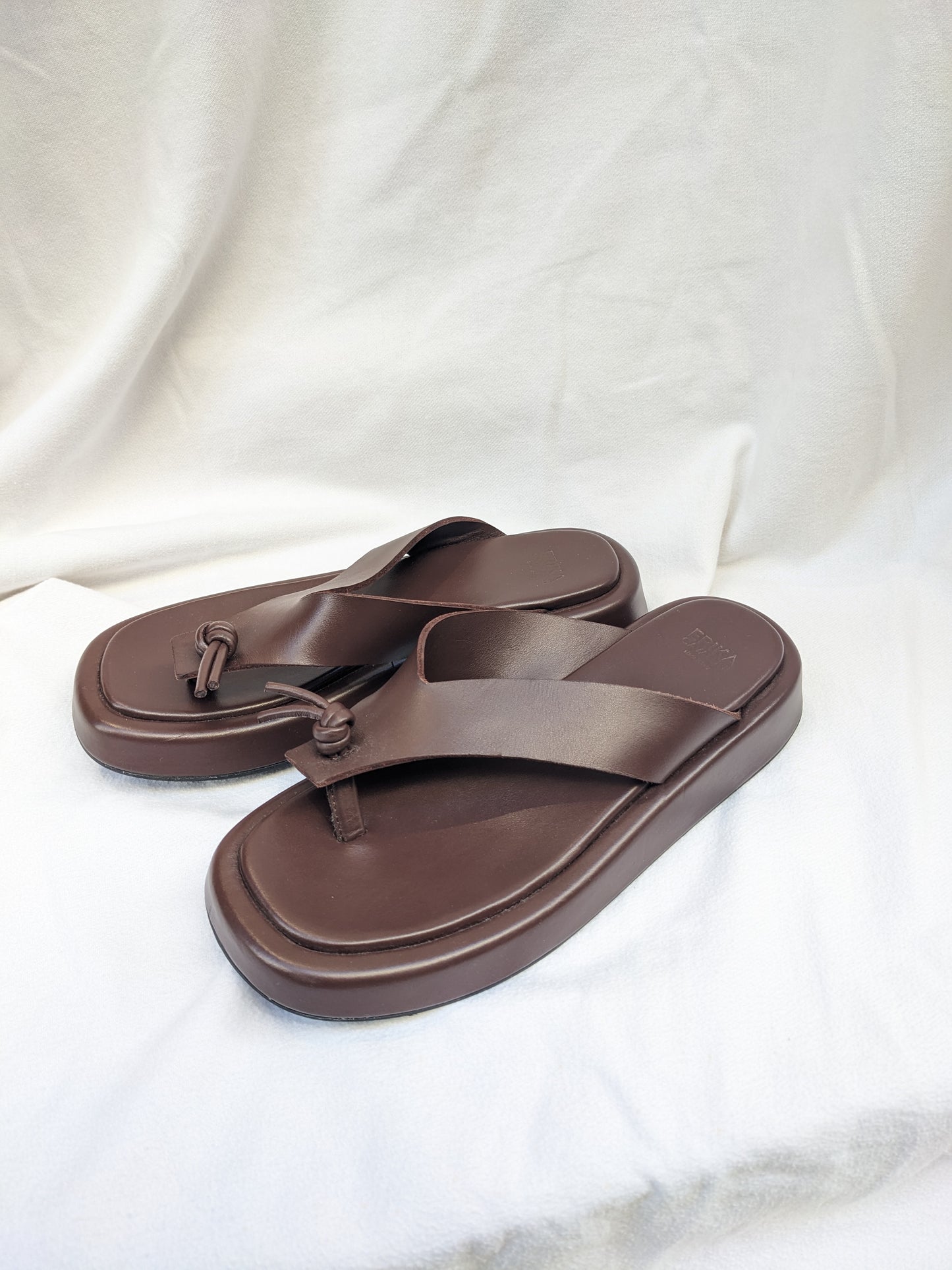 Tongs en cuir Erika Cavallni