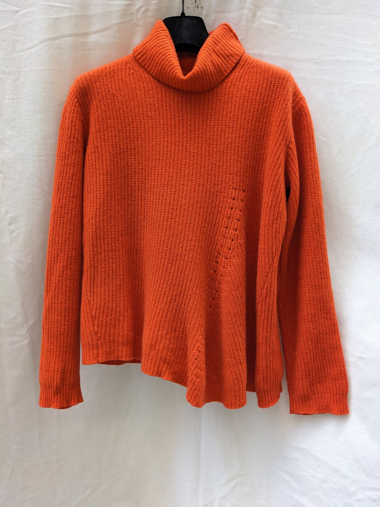 Pull orange Liviana Conti