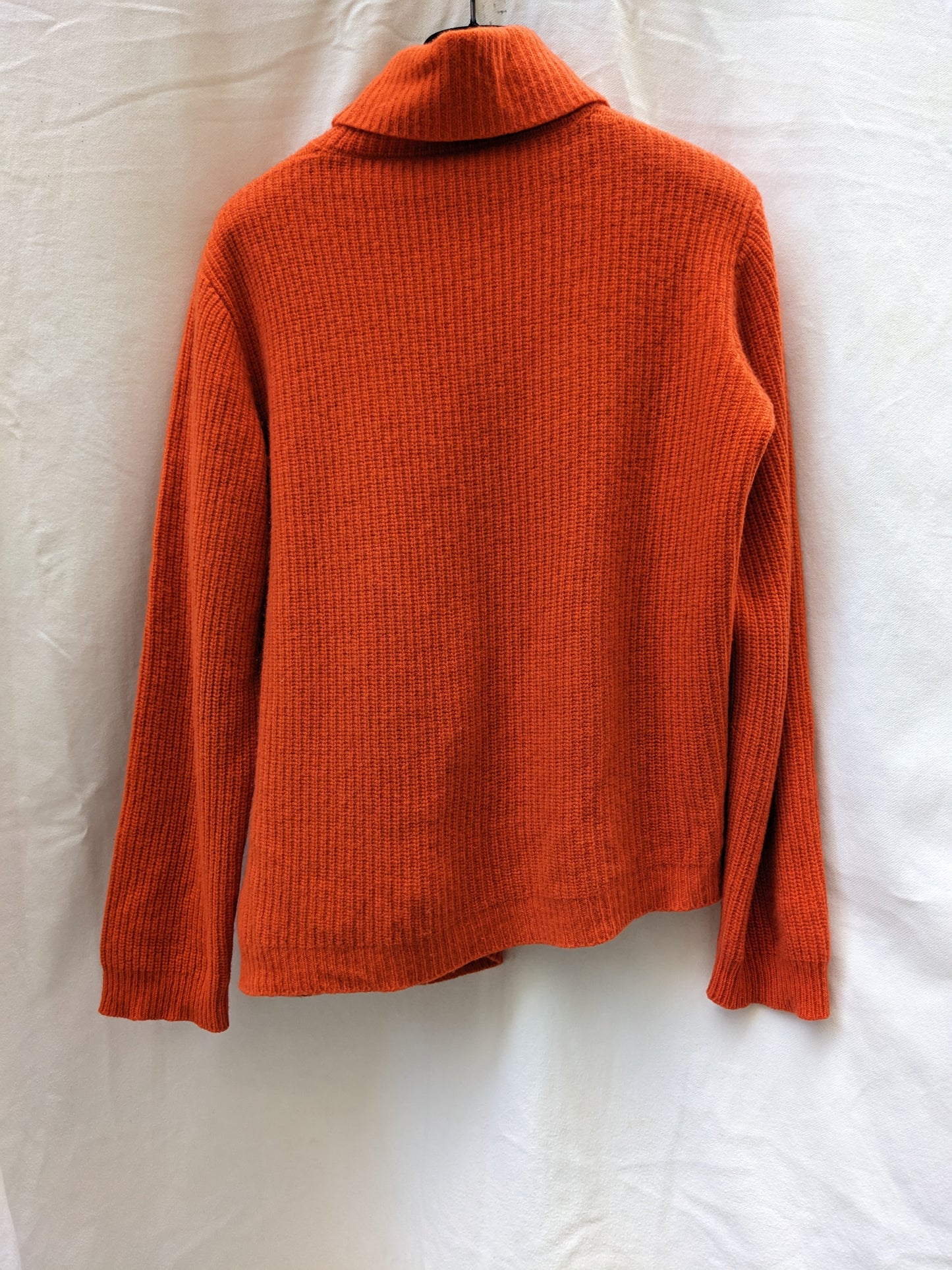 Pull orange Liviana Conti