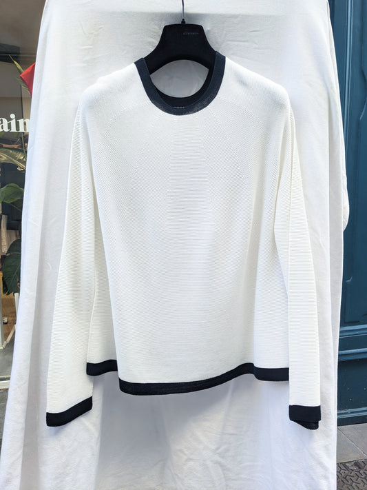 Pull noir et blanc Liviana Conti