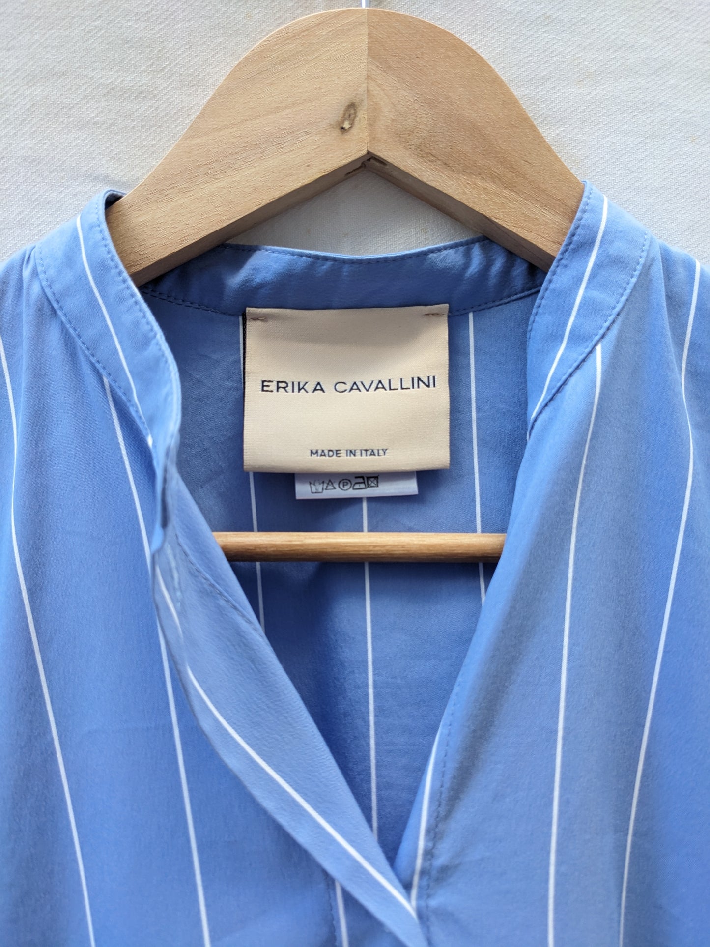 Top Erika Cavallini