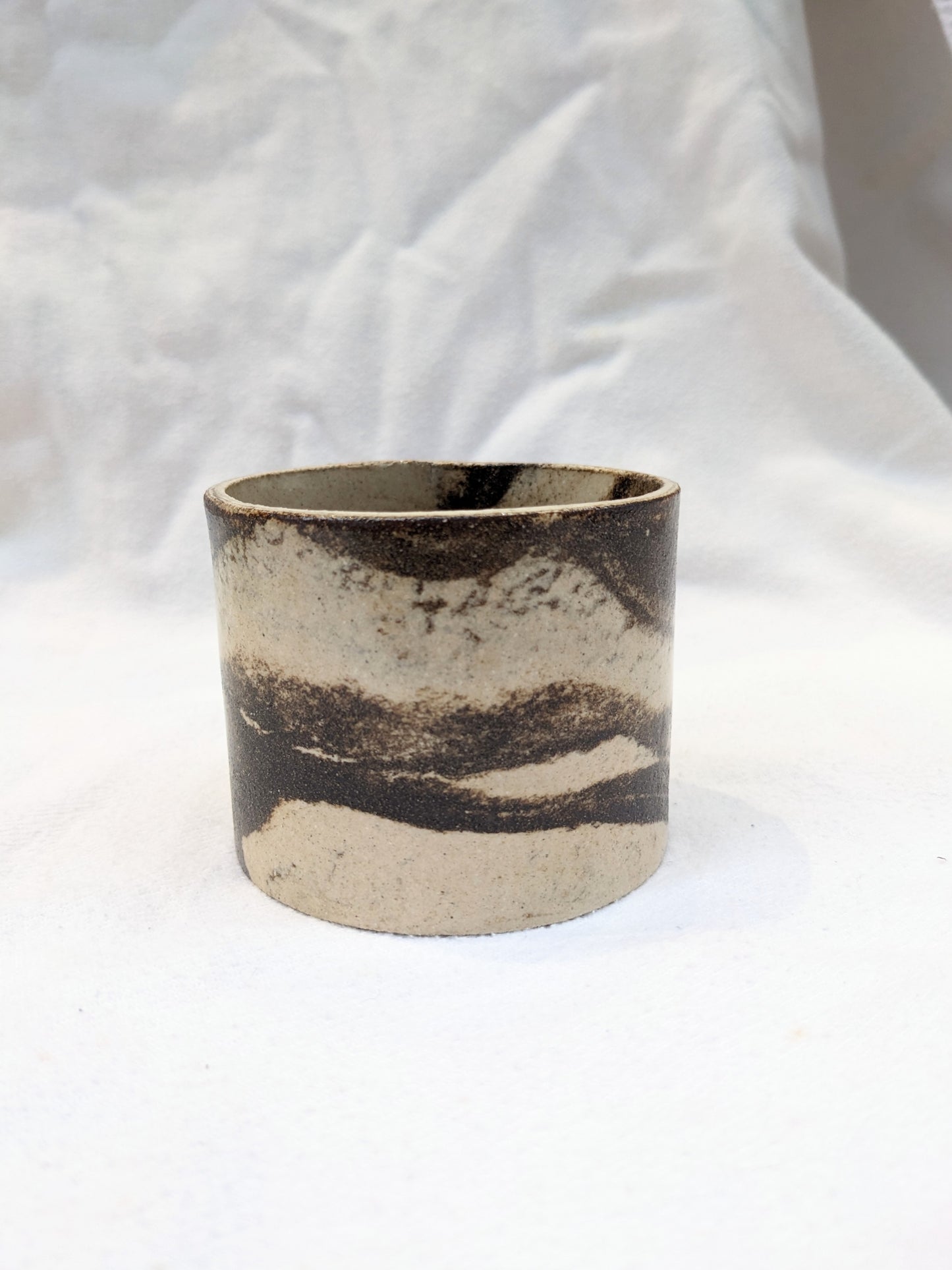 Petite tasse (noir) #2 - Marie Fekroun