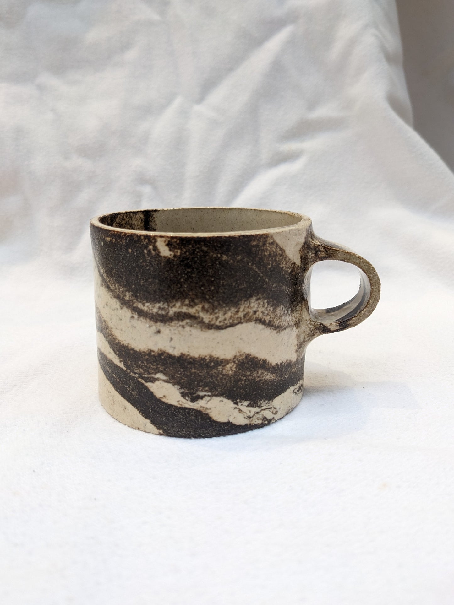 Petite tasse (noir) #2 - Marie Fekroun