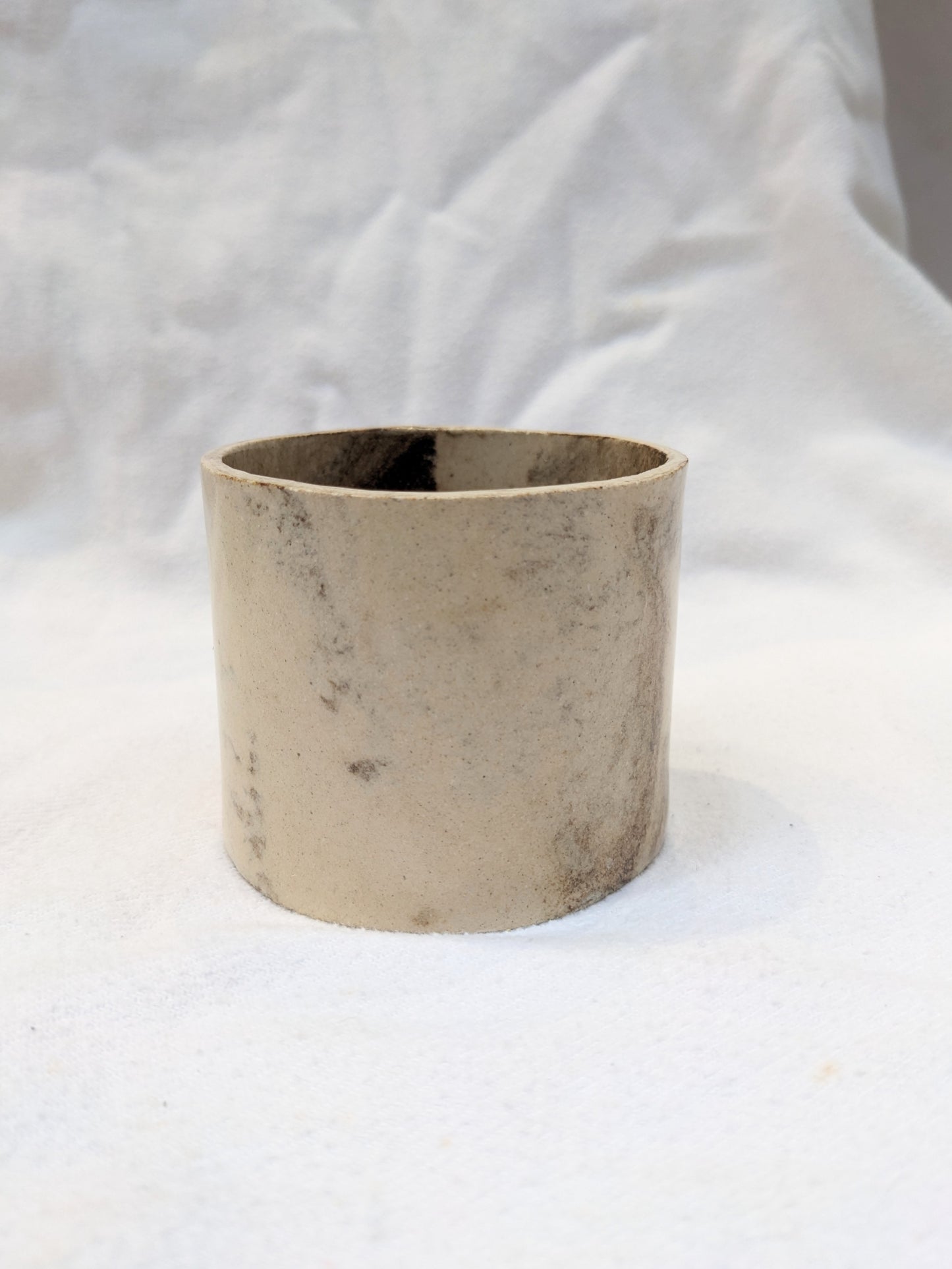 Petite tasse (noir) #3 - Marie Fekroun