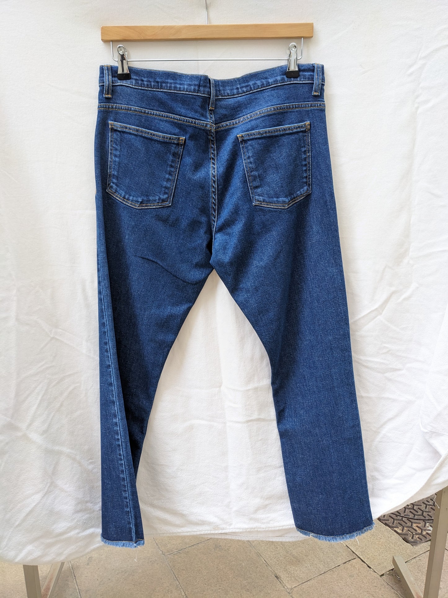 Jean Cara Acquaverde