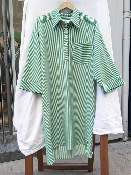 Robe Nathalie Vleeschouwer