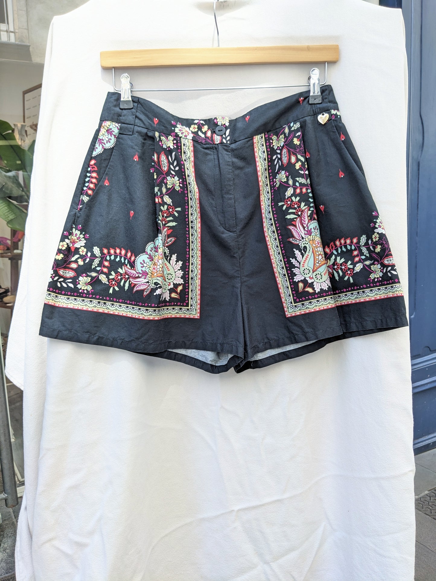 Short Twinset