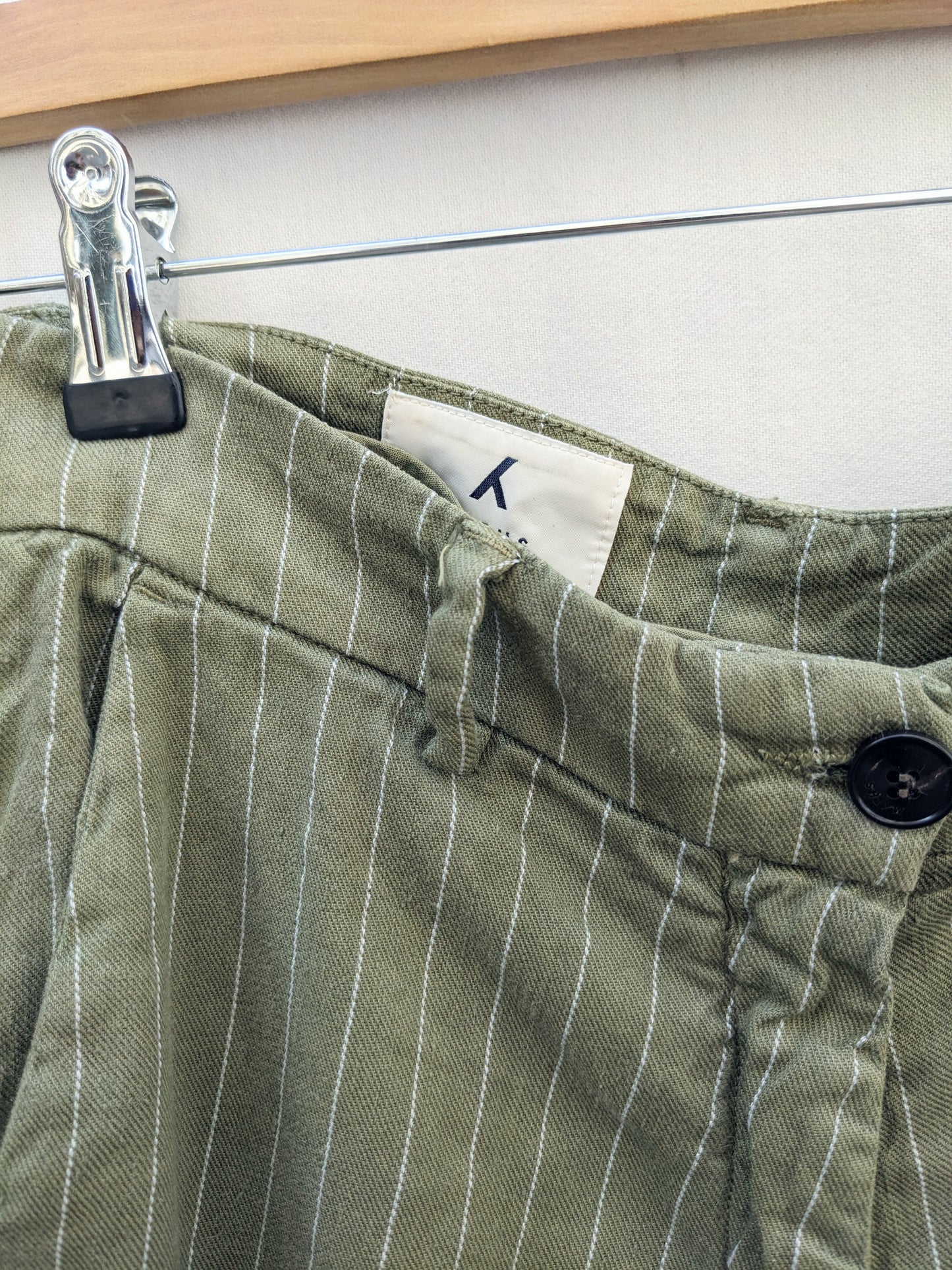 Pantalon Myths
